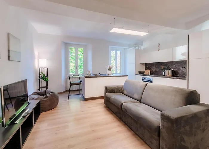 Lucia Cozy Flat At Few Steps By Daire Como