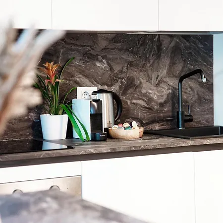 Apartamento Lucia Cozy Flat At Few Steps By *