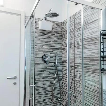 Lucia Cozy Flat At Few Steps By Apartamento *