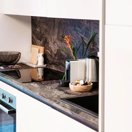 Lucia Cozy Flat At Few Steps By Apartmán