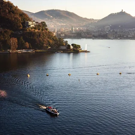 Lucia Cozy Flat At Few Steps By Apartamento Como