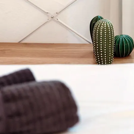 Lucia Cozy Flat At Few Steps By *