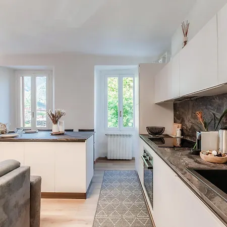 Lucia Cozy Flat At Few Steps By *