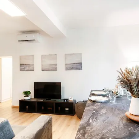 Lucia Cozy Flat At Few Steps By * كومو